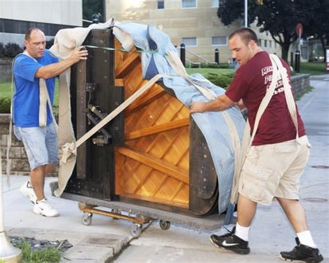 manny's piano movers  17220 Vickers St NE