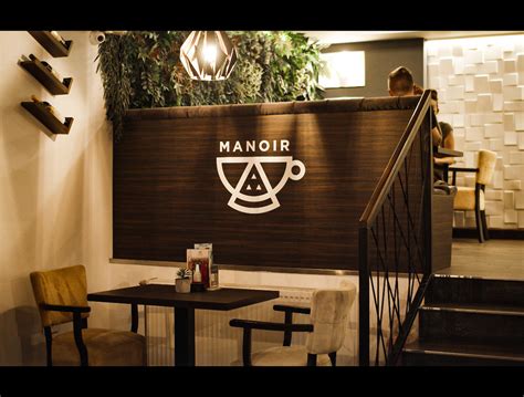 manoir caffe & pizzeria  The Old Manor Cafe