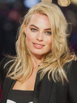 margot robbie adultdeepfakes  (Getty Images) After a short hiatus from wearing her beloved Chanel, Margot Robbie is back wearing her favourite designer at this year’s Golden Globes