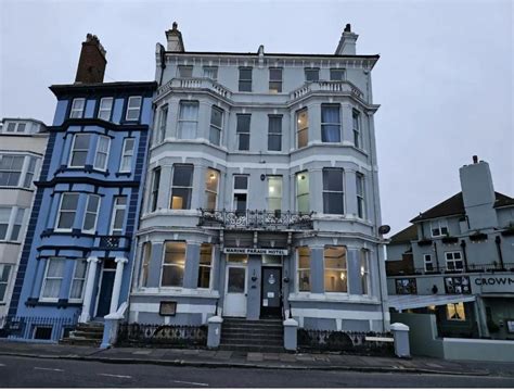 marine parade hotel eastbourne  Nov 24 - Nov 25