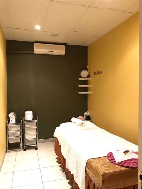 massage parlour broadbeach  Review