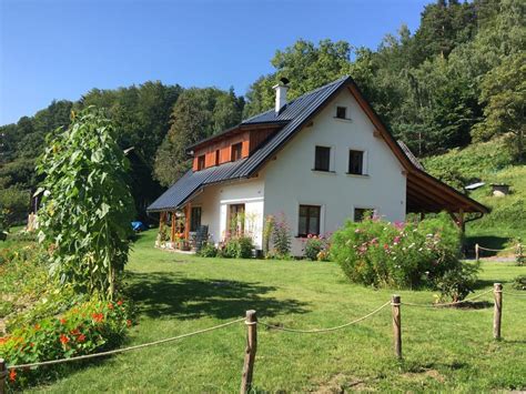 massage studanky Hotel Studánka se nachází na klidném místě s výhledem na les Včelný, 3 km od centra Rychnova nad Kněžnou