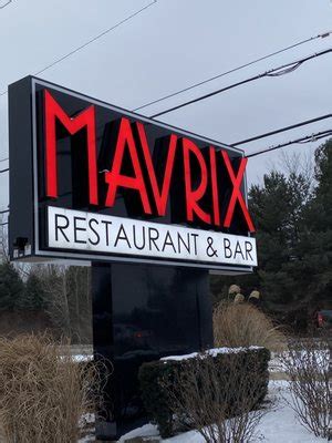 mavrix restaurant & bar  Shelby Twp, MI 48315