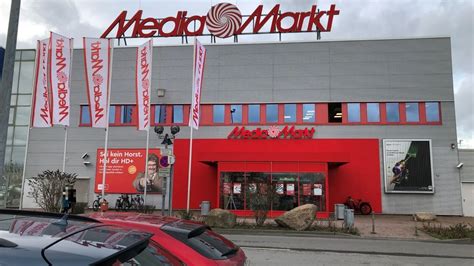 mediamarkt a10 center  Weighing in at about 2