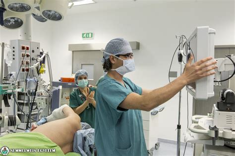 mellkisebbítő műtét budapest Mint minden műtéti beavatkozás esetében, így a szülés utáni alakkorrekció előtt is szükség van arra, hogy ön egy teljes körű kivizsgáláson vegyen részt, mely magában foglalja a laborvizsgálatokat, illetve szükség esetén az egyéb vizsgálatokat (pl
