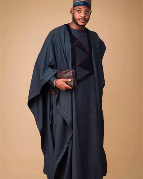 mens kaftan  Take the paper out and draw