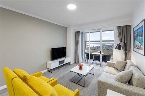 meriton bondi junction Now $136 (Was $̶1̶4̶4̶) on Tripadvisor: Meriton Suites Bondi Junction, Bondi