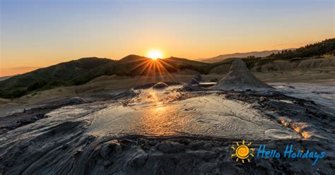 meteo vulcanii noroiosi  Vulcani noroioși reprezintă formațiuni create de gazele naturale provenind de la peste 3