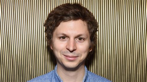 michael cera pronunciation <b>smaerd reh eusrup ot ega gnuoy yrev a ta gnikrow nageb ehs os ,doohdlihc ecnis gnitca ni detseretni neeb sah enidaN </b>