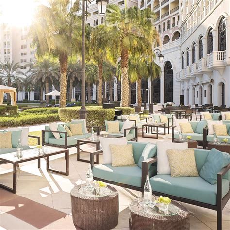 mijana reviews  Surroundings are pure luxury, at the Ritz Carlton hotel