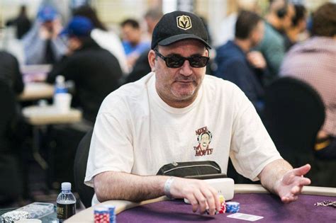 mike matusow Mike Matusow and Phil Hellmuth have a rivalry dating back more than 20 years, and whenever they clash on Poker After Dark it's a spectacle to behold!- Watch