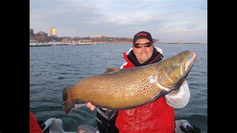 milwaukee harbor fishing report  Water Body Milwaukee Harbor