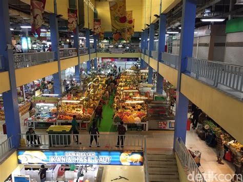 mimpi berada di pasar malam  22