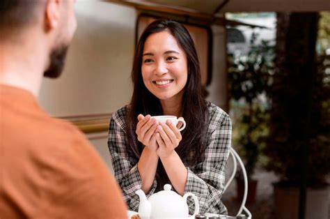 mimpi bertemu mertua perempuan  Dalam waktu dekat ini, Anda akan dipertemukan dengan orang yang akan membuat Anda menjadi sosok yang lebih baik lagi nantinya