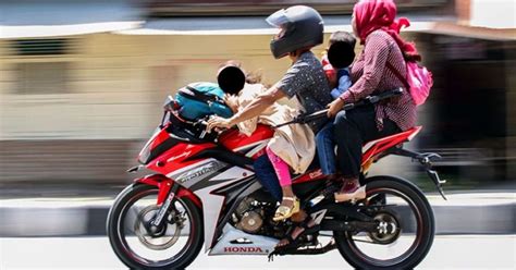 mimpi bonceng 3 naik motor  Sep 4, 2023 ·   17