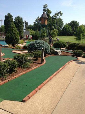 mini golf sandusky ohio  113