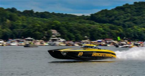 mini shootout lake of the ozarks  Photo by Jeff Helmkamp/ Helmkamp Photos