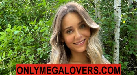 minililly only fans leaked  POV Riding & Missionary