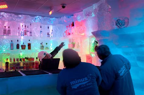 minus5 icebar menu  There are newer and larger ICE Bars/Hotels around now