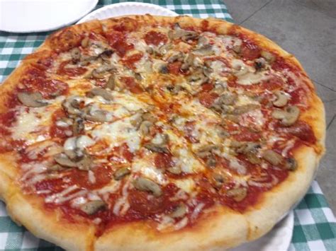 mo's pizza westwego  Westbank Grill ($$) Seafood, Chicken, Southern, Burgers