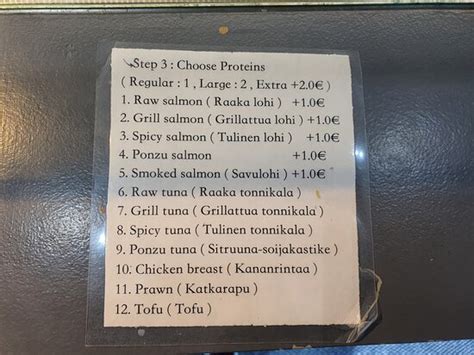 moi poke menu turku  Rakennus koostuu katutason kauppakäytävästä sekä kahdeksasta toimistokerroksesta