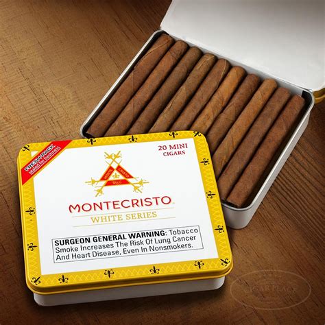 montecristo white series mini cigars  With a complex blend of Dominican and Nicaraguan long-fillers, expect flavors of almonds, cream, and baked bread