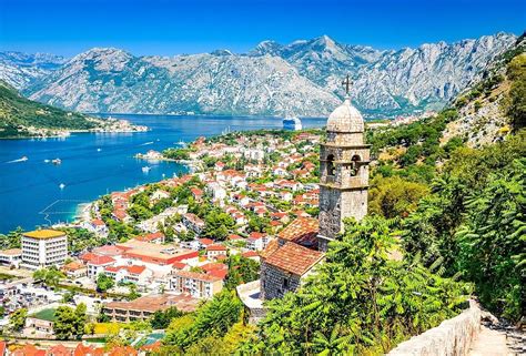 montenegro escorted tours  Greek Escape plus 2 nights in Santorini 2024