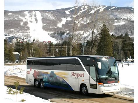 montreal to mont-tremblant shuttle  Porter airlines (