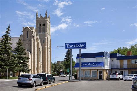 moose jaw travelodge  Share