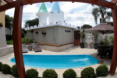 motel castelo passo fundo  The private bathroom is equipped with a bidet, free toiletries and a hairdryer