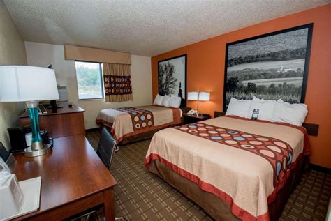 motels altoona  For guests with a vehicle, free parking is available