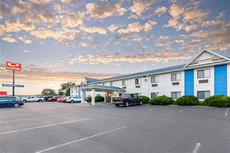 motels chamberlain south dakota  Need a great hotel in Chamberlain? Check out Hotels