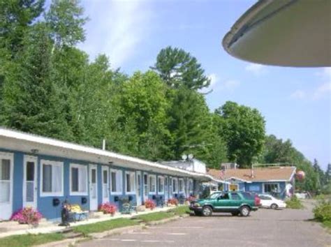 motels in baraga michigan 4 Cleanliness 3