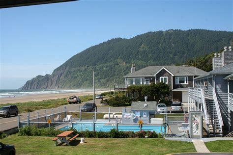 motels in manzanita oregon  866-368-7701