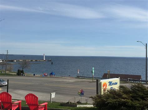 motels in st ignace michigan The Top Motel in Saint Ignace MI Set 4 km from the centre of Saint Ignace, Bear Cove Inn offers free WiFi throughout the property