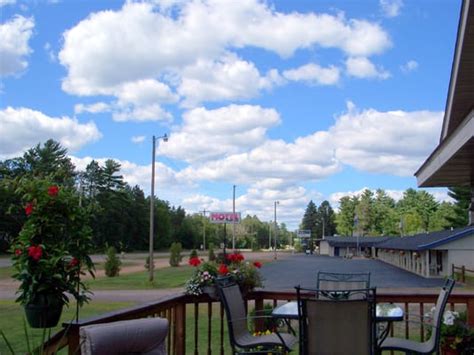 motels tomahawk wi  Search HotelGuides