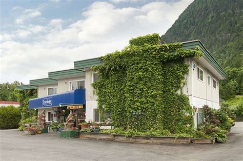 mountain view hotel hope bc  Cleanliness 4