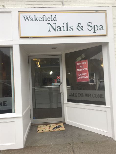 nail salon wakefield ks  I live locally and have been to many other nail salons