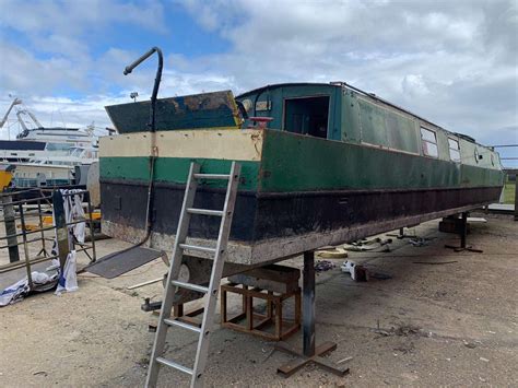 narrow boat salvage sales  70ft Rw Davis Gardner 3lw £115,000