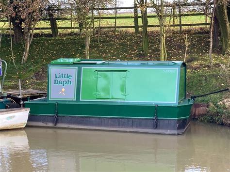 narrowboat butty manufacturer  A narrowboat or narrow boat is a boat of a distinctive design, made to fit the narrow canals of England and Wales