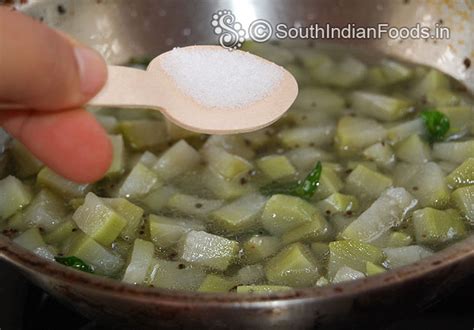 nattu sorakkai  Heat a tsp of ghee and roast cashew nuts until golden brown