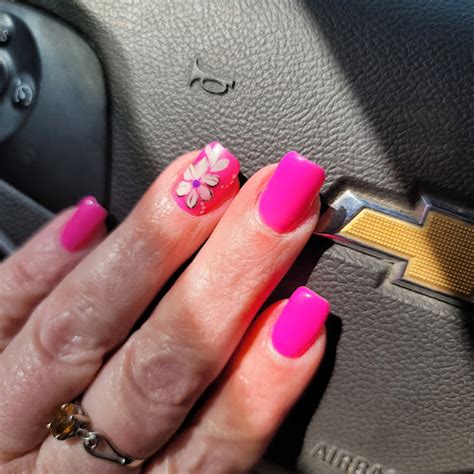 new kokomo nails  Browse Nearby