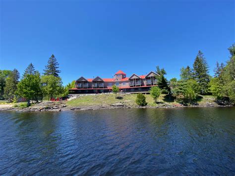 new listing 50 acres cottages for sale parry sound 