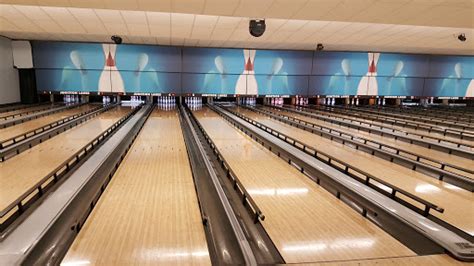 newnan bowling alley 1 miles from Ashley Park