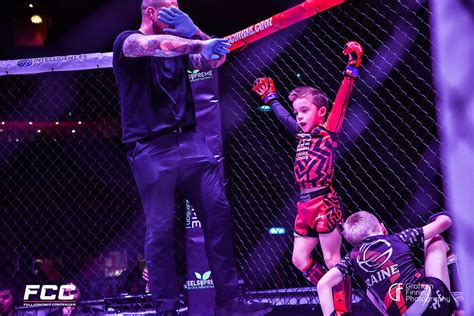 noah tyndall mma  Funeral services will be held at 7:00 pm Monday, August 12, 2019 at the Christian Chapel Church located at 1213Family of MMA fighter, 12, stunned after reaction to latest fight