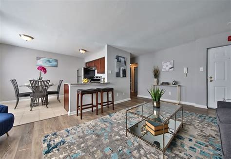 north brook apartments philadelphia, pa 19154  $1,259-$1,509