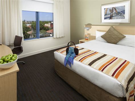 novotel melbourne st kilda A 24-hour fitness center, tour/ticket assistance, and concierge services are also featured at Quest St Kilda Road