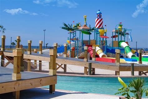 oasis resort gulfport 8 out of 10, Excellent, (1011) 8