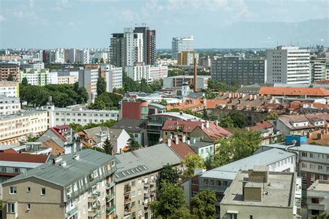 obrázky miesta action ružinov, bratislava  na obsadenie miesta riaditeľa Materskej školy, Medzilaborecká 4, 821 01 Bratislava a Elokovaného pracoviska, Haburská 4, 821 01 Bratislava