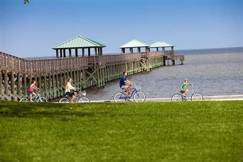 ocean springs mississippi hotel  Architectural Digest named The Roost Ocean Springs a “beach-chic boutique” and one of the most beautiful hotels in the southern US